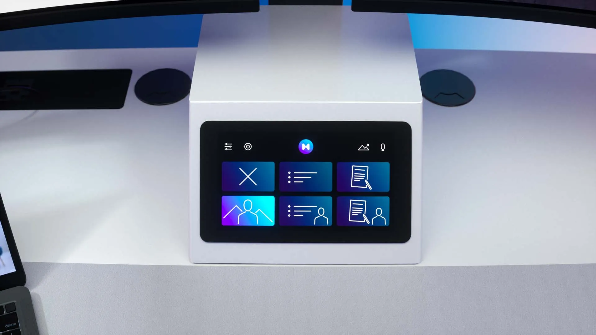 airtime touchscreen controls